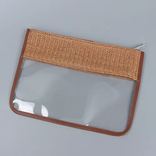eco-chic-summer-accessory-clutch-for-beauty-gwp (2)